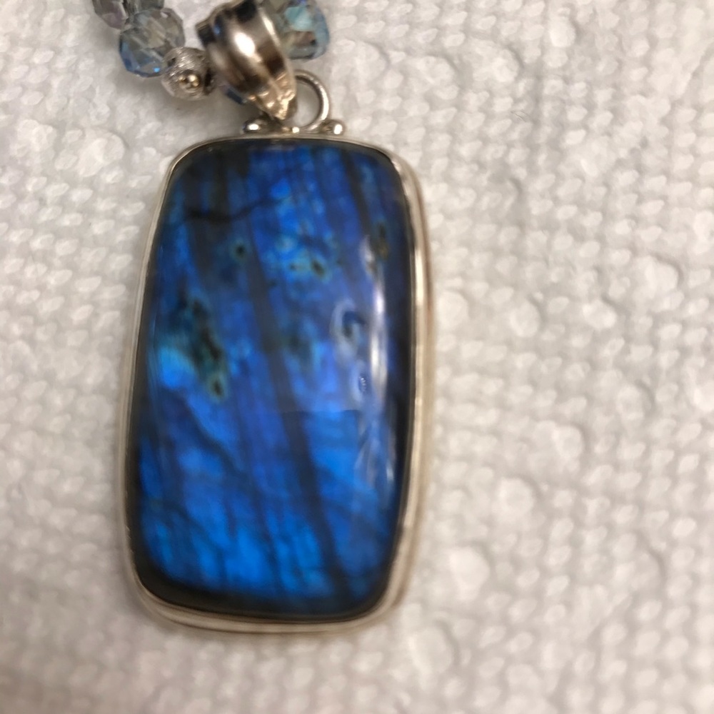 Necklace - Picture 3 of 3